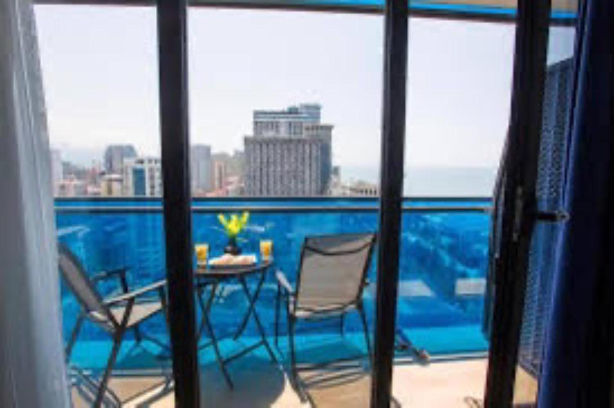 Apartamento Orbi City Panorama Vip Batumi Exterior foto
